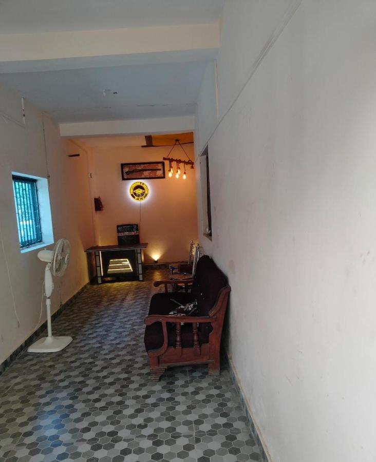 Privyrooms Gorakhpur Esterno foto