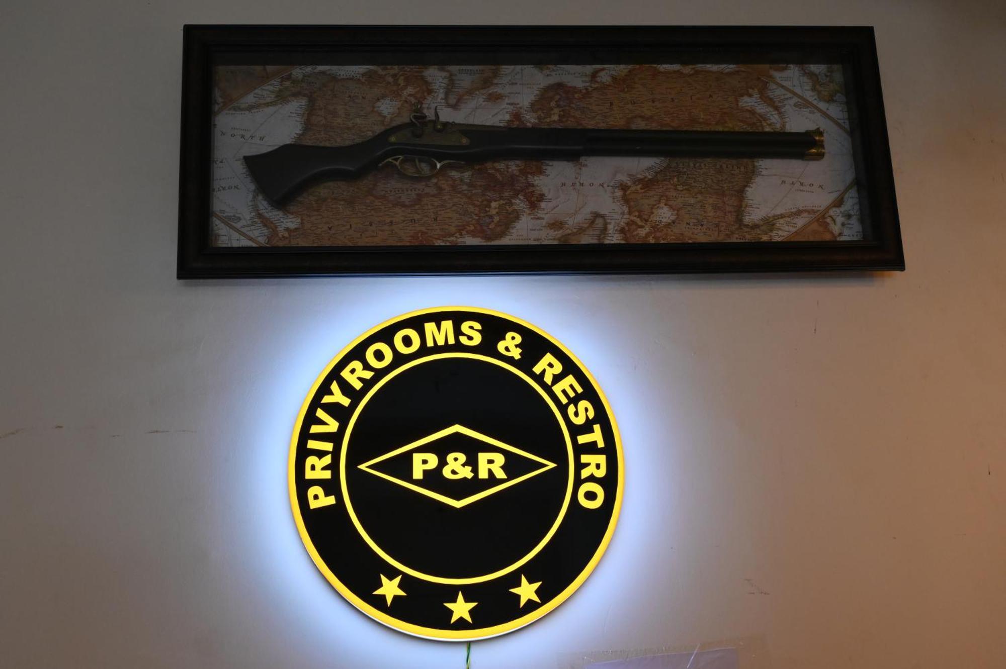 Privyrooms Gorakhpur Esterno foto