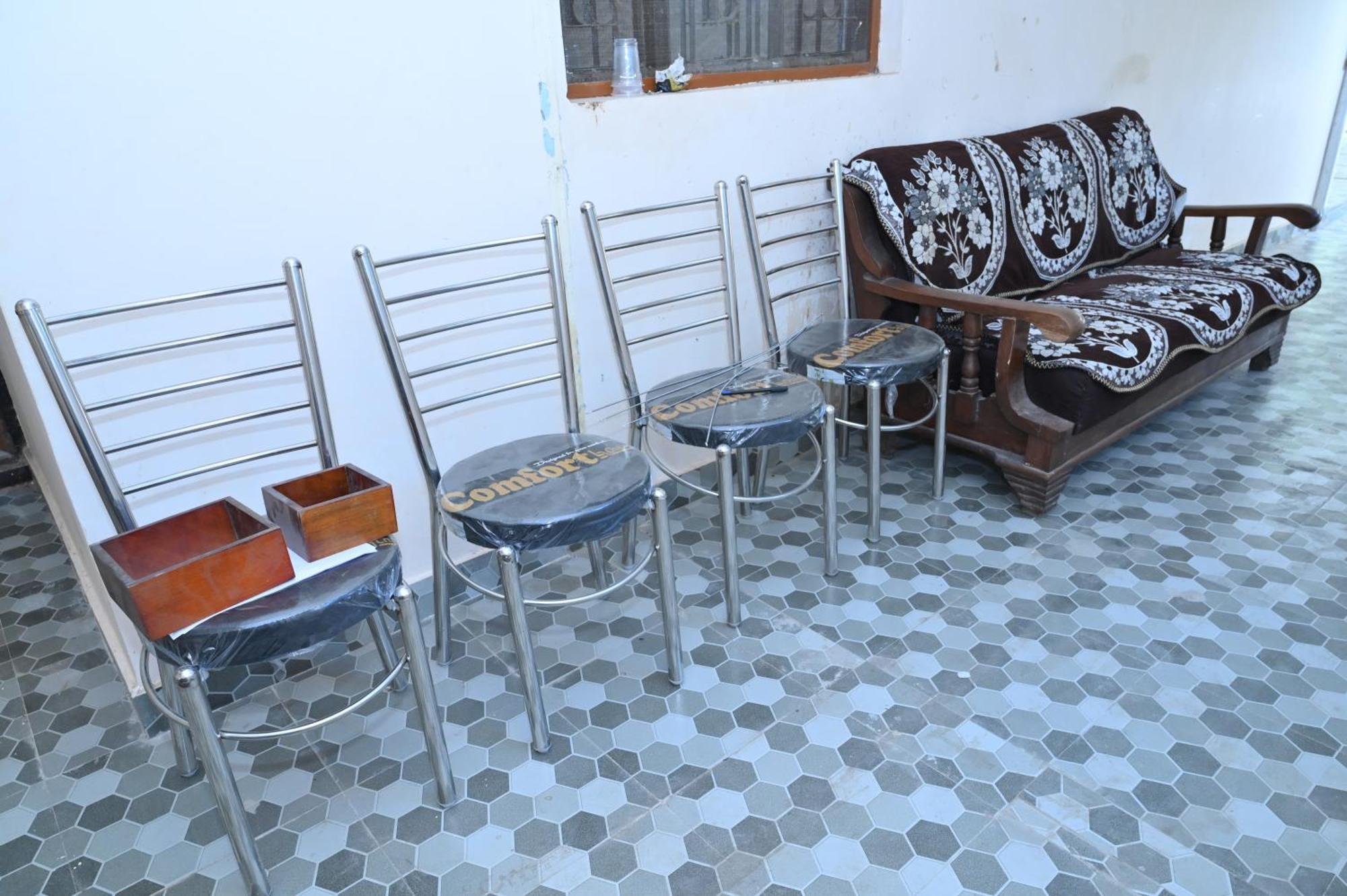Privyrooms Gorakhpur Esterno foto